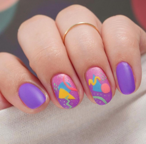 دیزاین ناخن پاپ آرت با اشکال هندسی